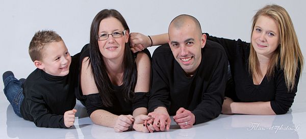 Photographie famille Rouen, votre famille en photographie au studio à Grand-Quevilly, Rouen Vos photos en famille, studio à Grand-Quevilly Rouen